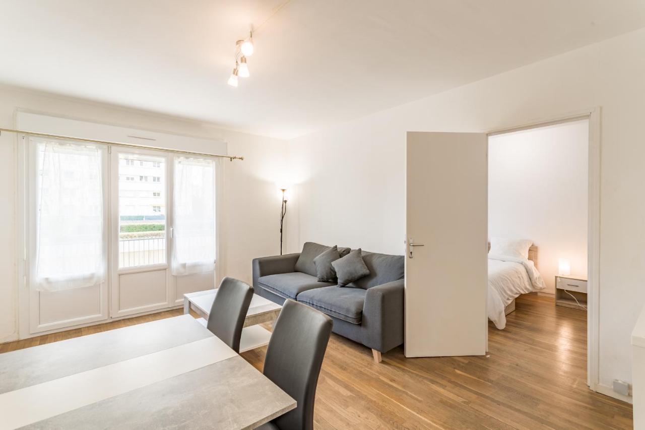 Spacieux Appartement - 6 Personnes - Parking Gratuit Saint-André-les-Vergers Buitenkant foto