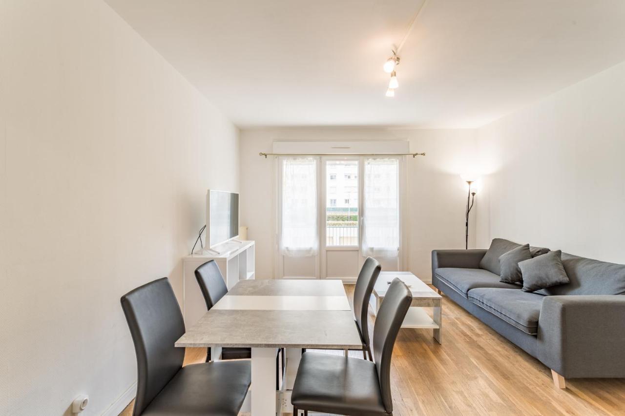 Spacieux Appartement - 6 Personnes - Parking Gratuit Saint-André-les-Vergers Buitenkant foto
