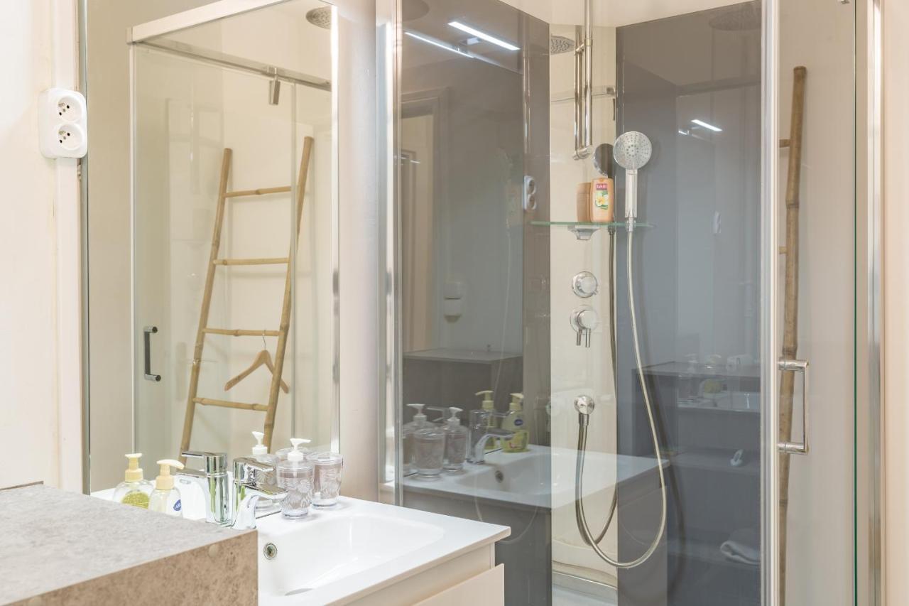 Spacieux Appartement - 6 Personnes - Parking Gratuit Saint-André-les-Vergers Buitenkant foto
