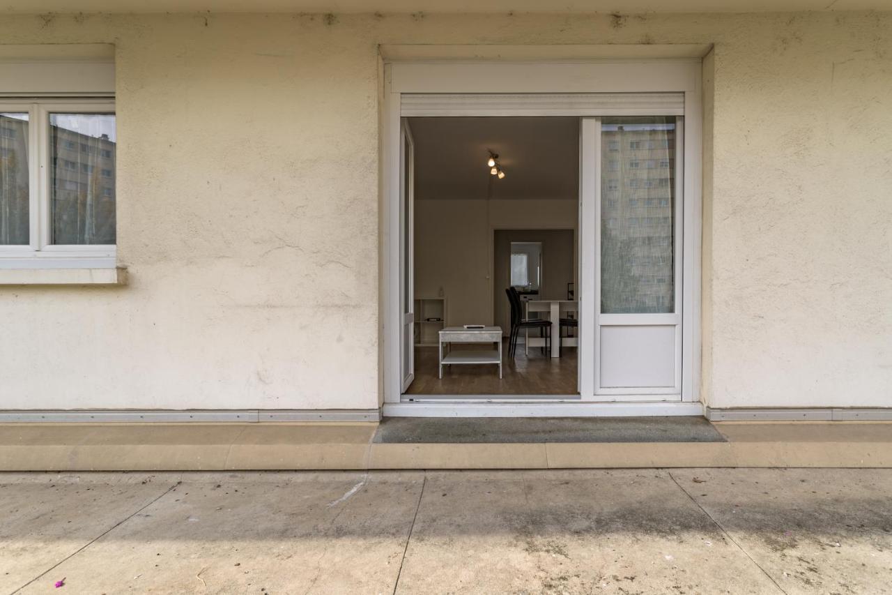 Spacieux Appartement - 6 Personnes - Parking Gratuit Saint-André-les-Vergers Buitenkant foto